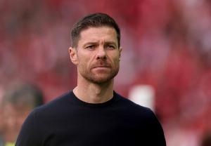 开云官网-德媒：阿隆索将应邀执教皇马，勒沃库森新主帅首选阿尔古亚西尔