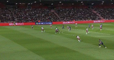 开云官网-【法甲】梅西姆巴佩相互传射3球 巴黎客场3比0胜